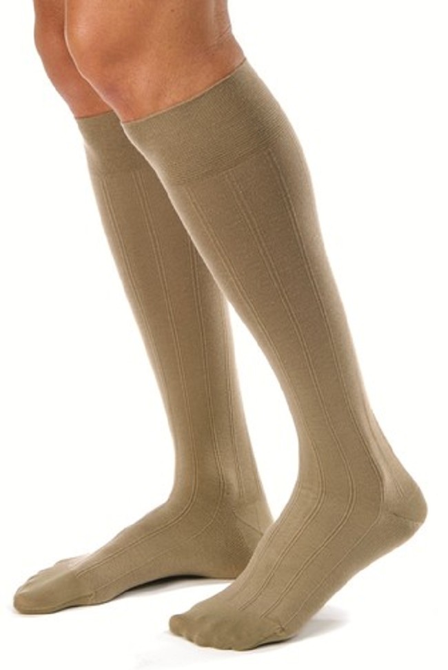 Jobst for Men Casual 3040 mmHg Knee High Compression Socks Jobst for Men Casual 3040 mmHg Knee High Compression Socks